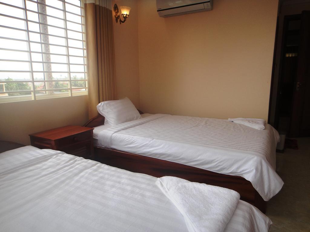 קמפוט Ly Mengly Guesthouse חדר תמונה