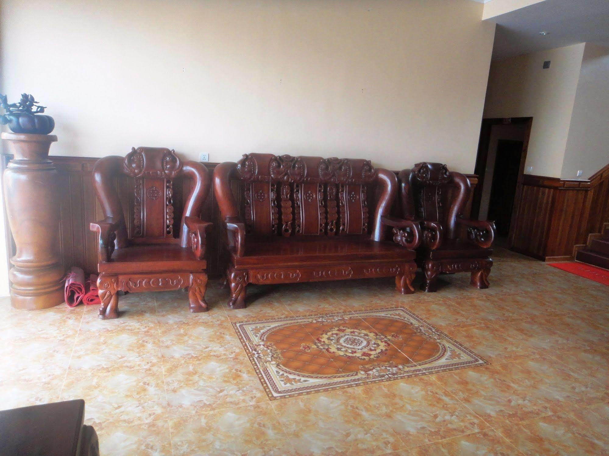 קמפוט Ly Mengly Guesthouse מראה חיצוני תמונה